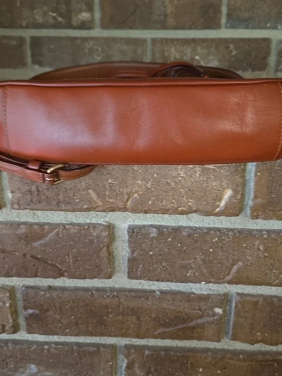 COACH Sutton Crossbody in Signature Canvas TAN - Picture 5 of 11